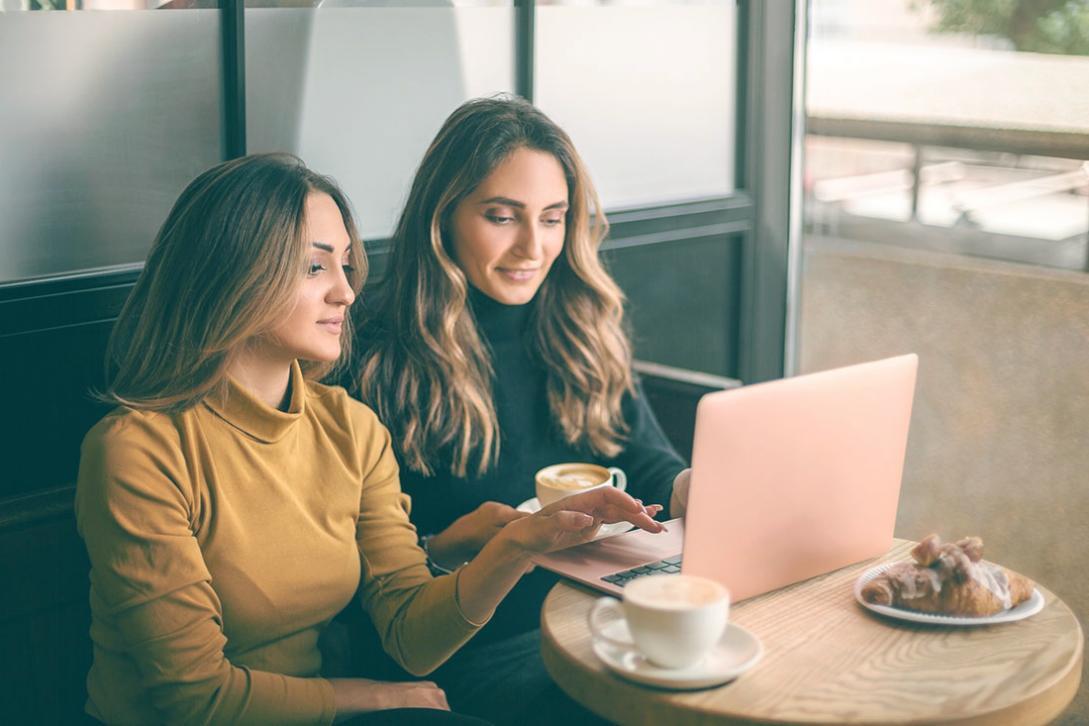 Práctica de negociación con escenarios financieros complejos